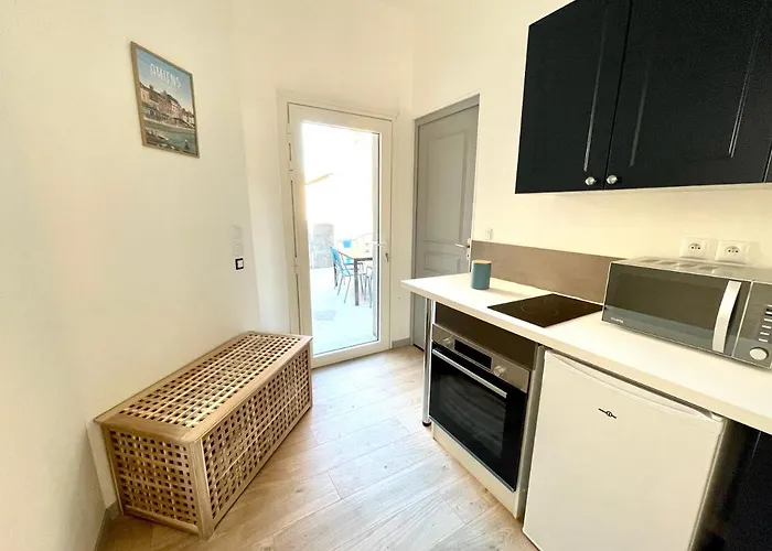 L'oratoire Apartment *